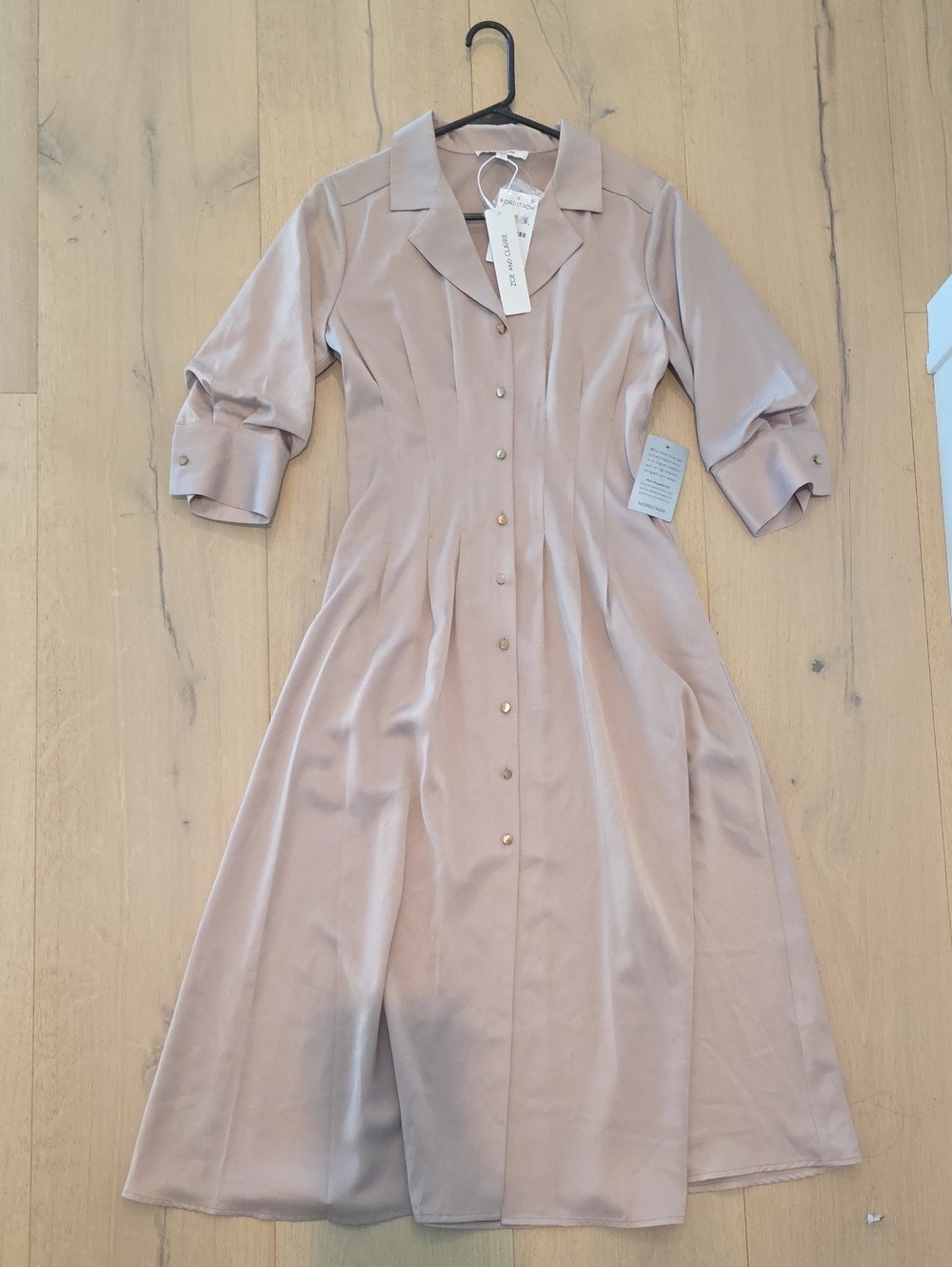 Zoe and Claire Small Elegant Blush Button-Front Midi Dress